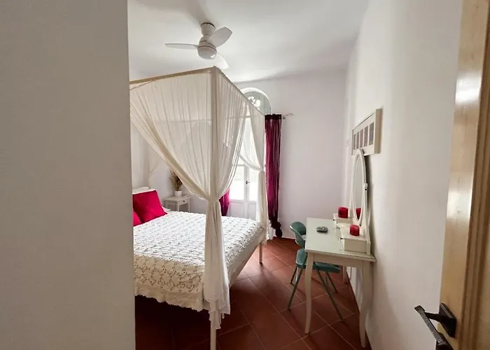 Demy Casa de Férias Kardhianí